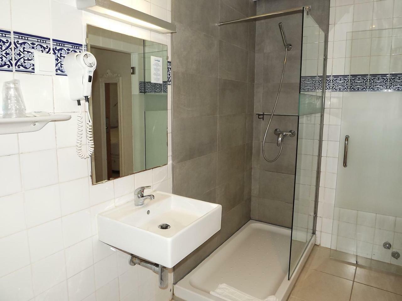 Hotel Mar Azul Lagos Ngoại thất bức ảnh