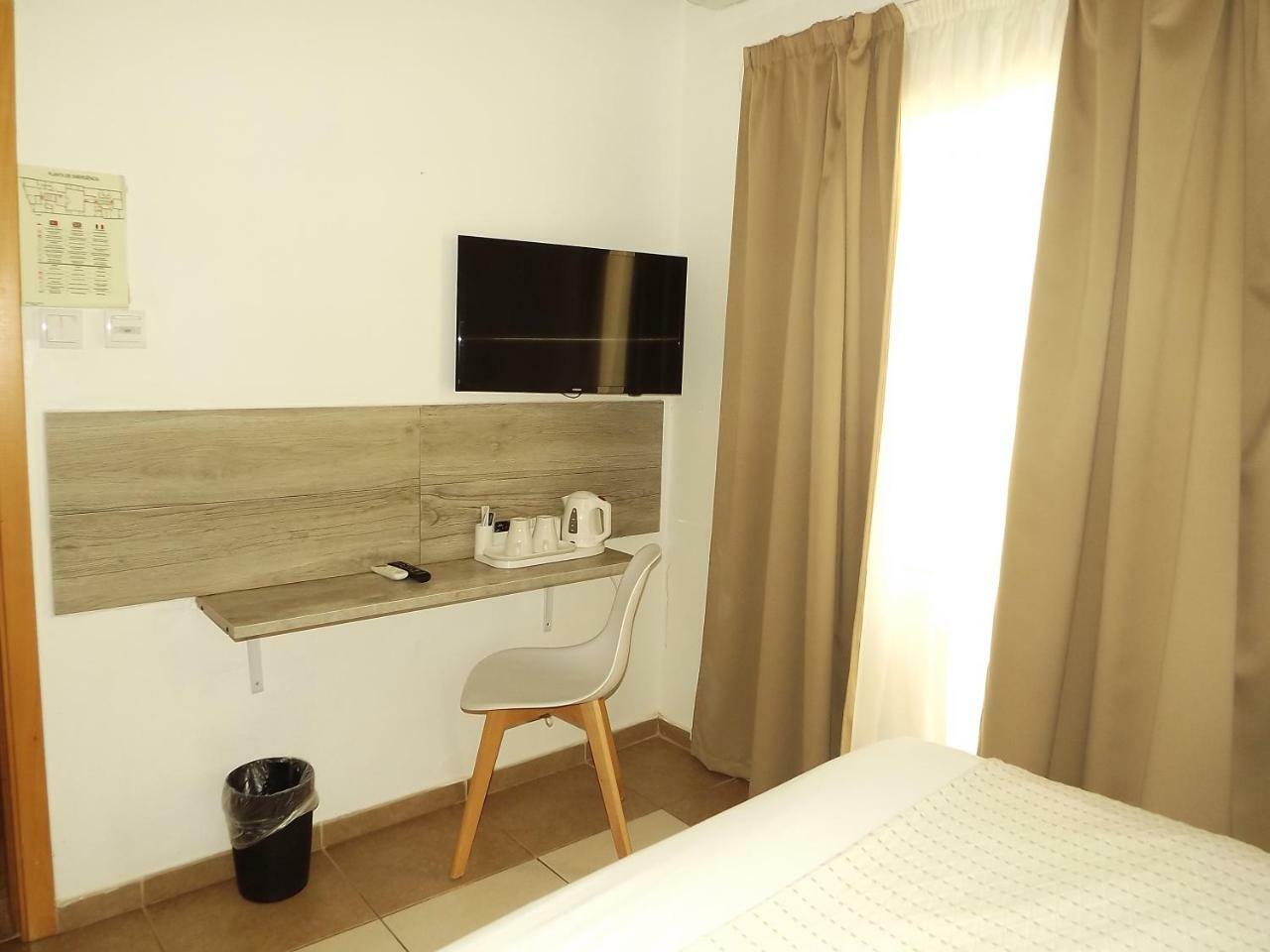 Hotel Mar Azul Lagos Ngoại thất bức ảnh